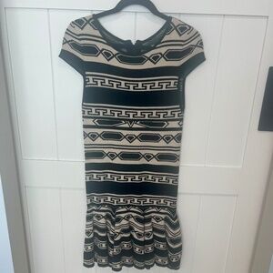 Alice + Olivia Darby Knit Dress Size Medium